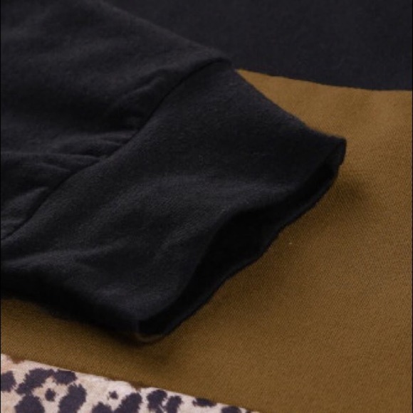 Leopard Colorblock Combo Hoodie - Picture 5 of 8